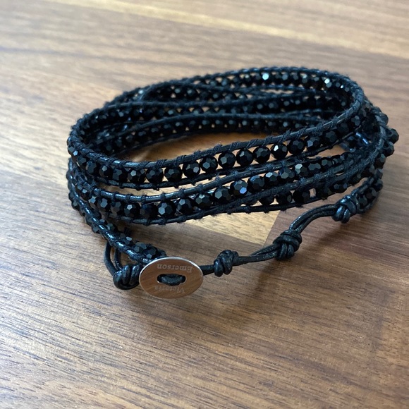 Victoria Emerson wrap bracelet - Picture 1 of 4